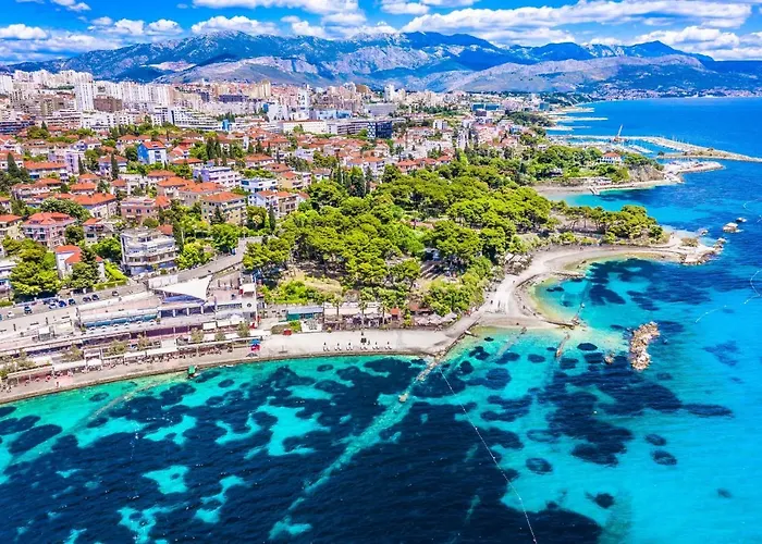 Anachi Split
